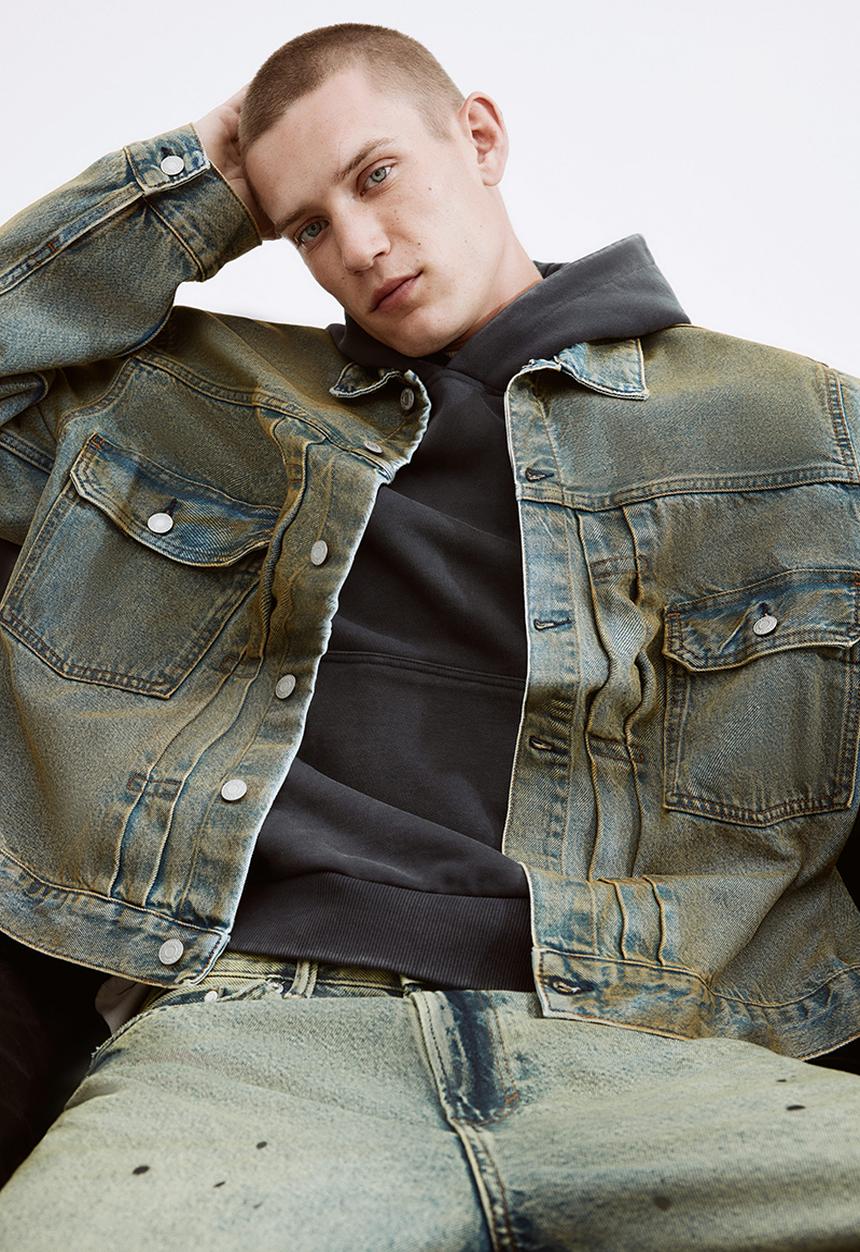 H&M - Loose fit denim jacket - denim blue 