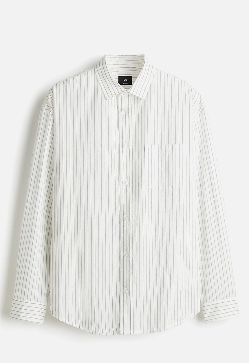 H&M - Relaxed fit shirt - white/pinstriped