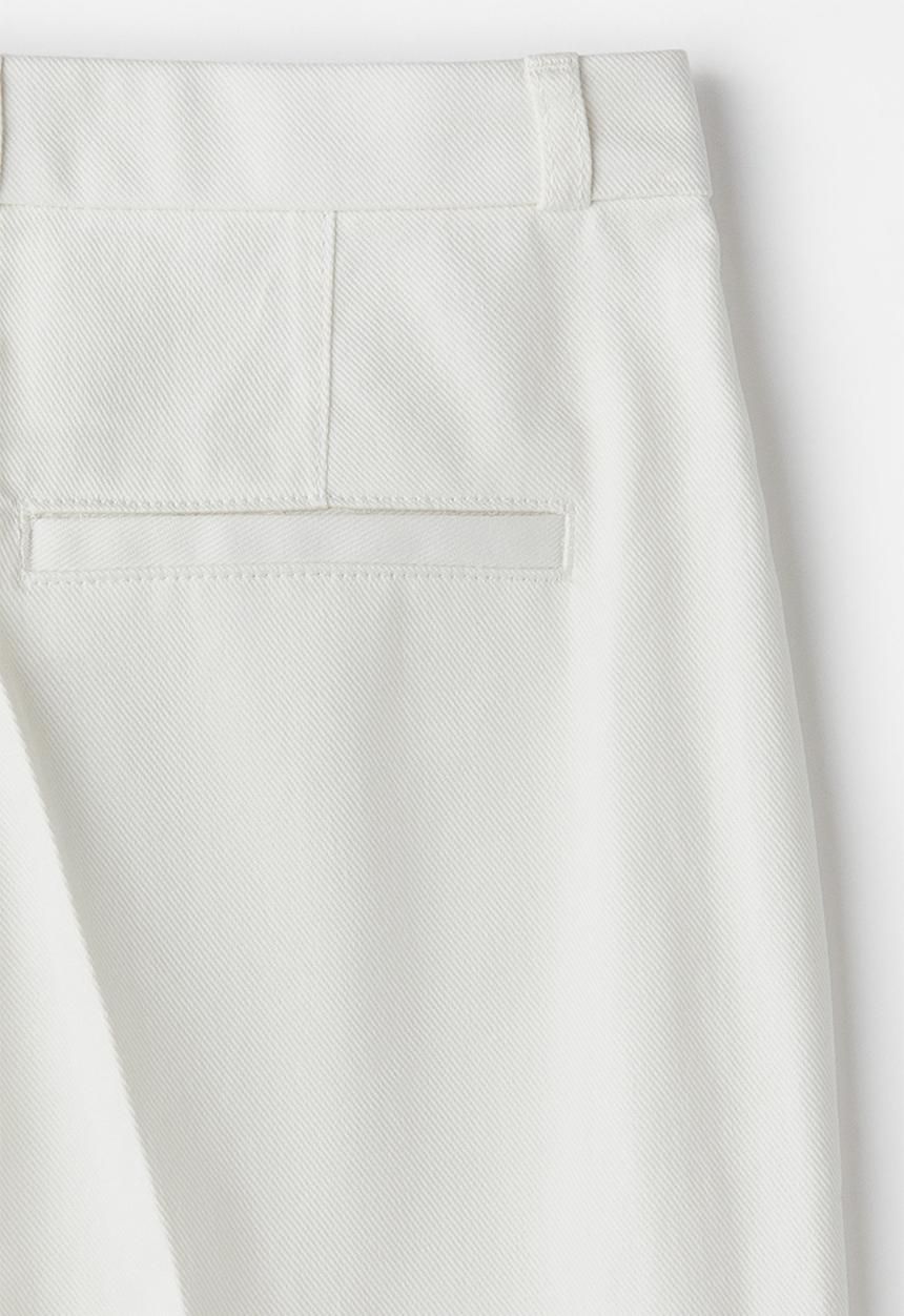 H&M - Flared twill trousers - white