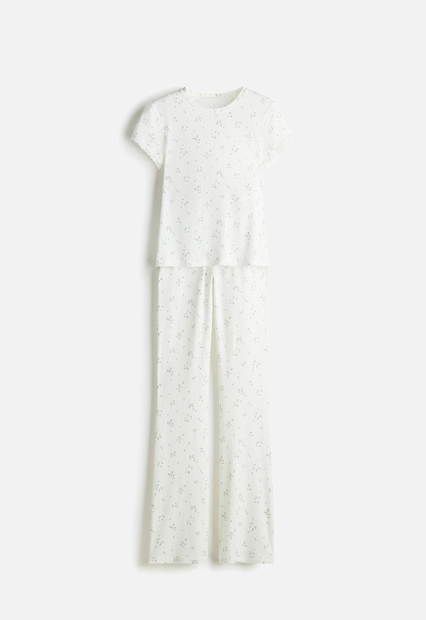 H&M - Ribbed modal pyjamas - white & blue floral