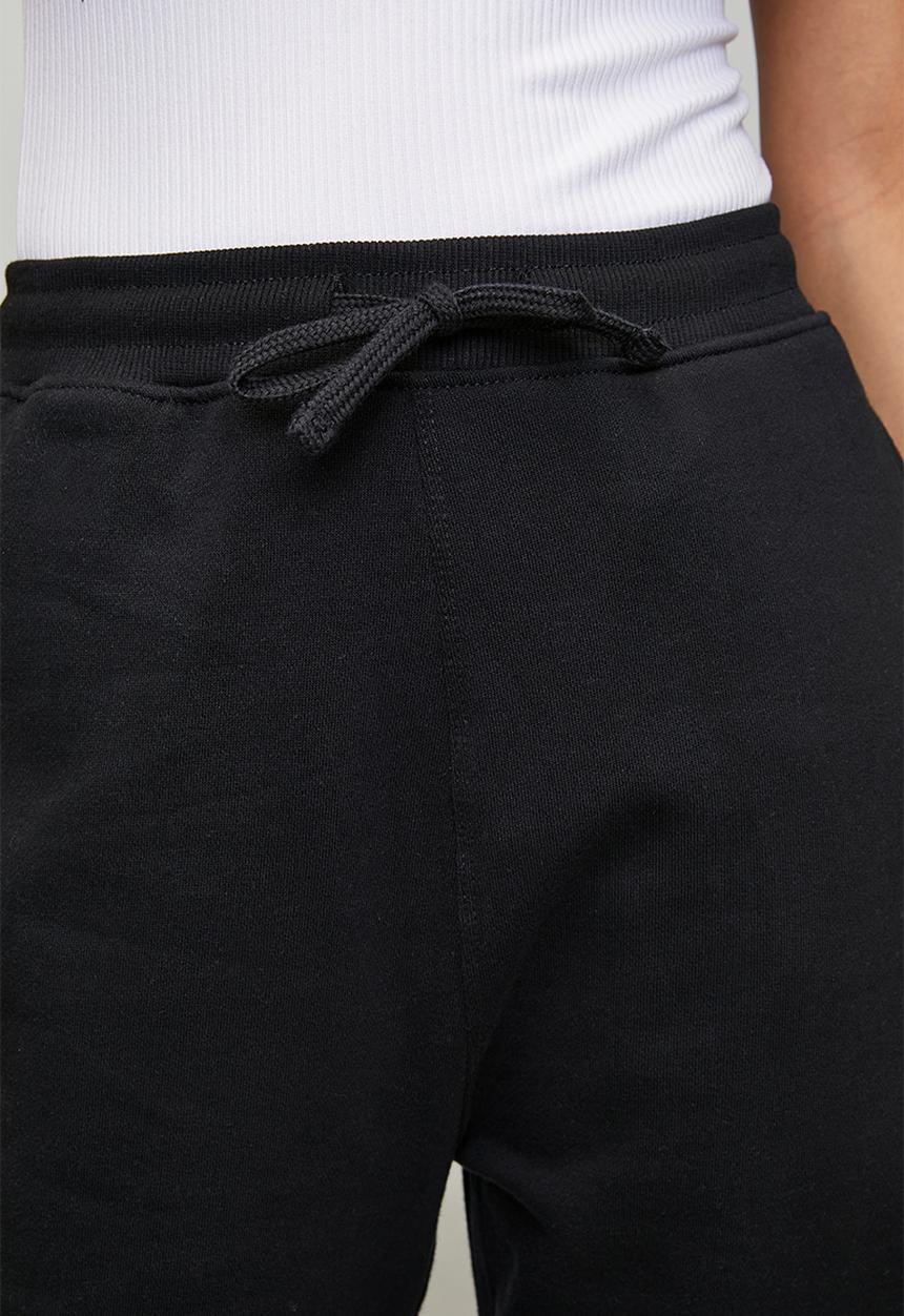 Reebok - Yara Wide Hem Open Jogger - Black