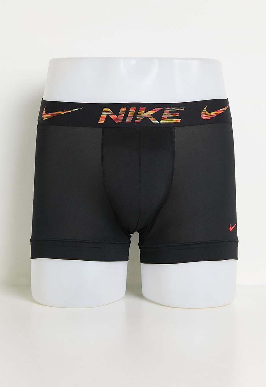 Nike - Trunk 3 pack - blk dty cts/grn stke/blk spc dye wb