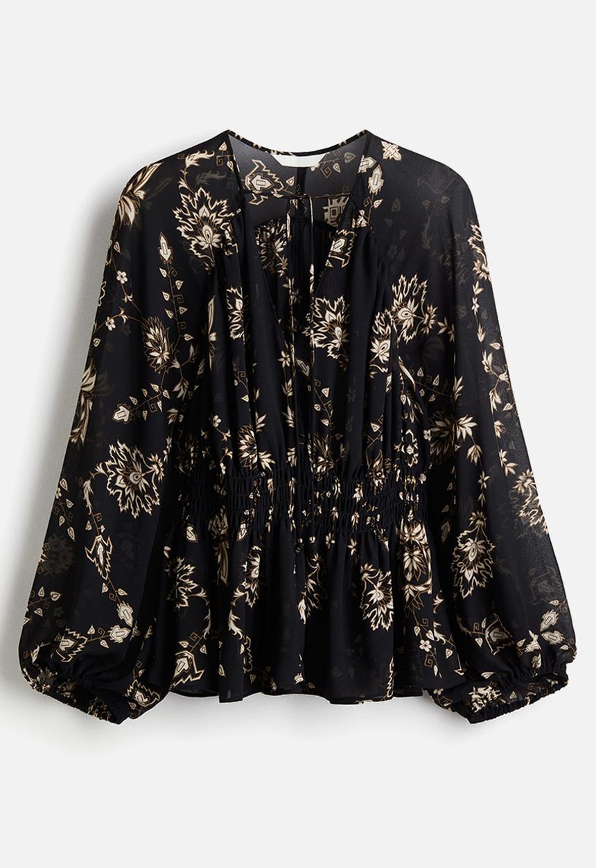 H&M - Smocked blouse - black patterned