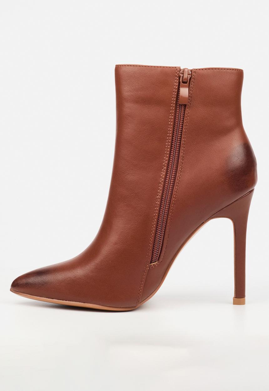 Miss Black - Boss 24 heel ankle boot - brown