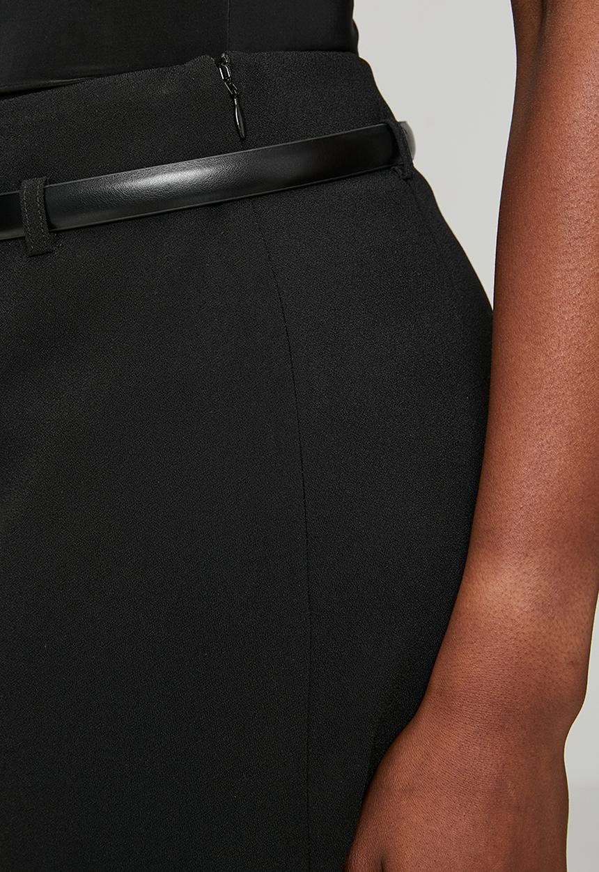 Forever New - Millie belted midi skirt in black