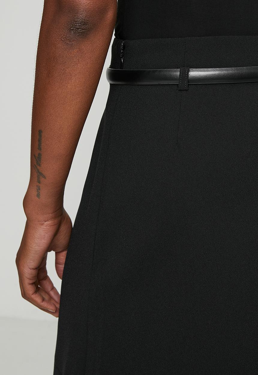 Forever New - Millie belted midi skirt in black