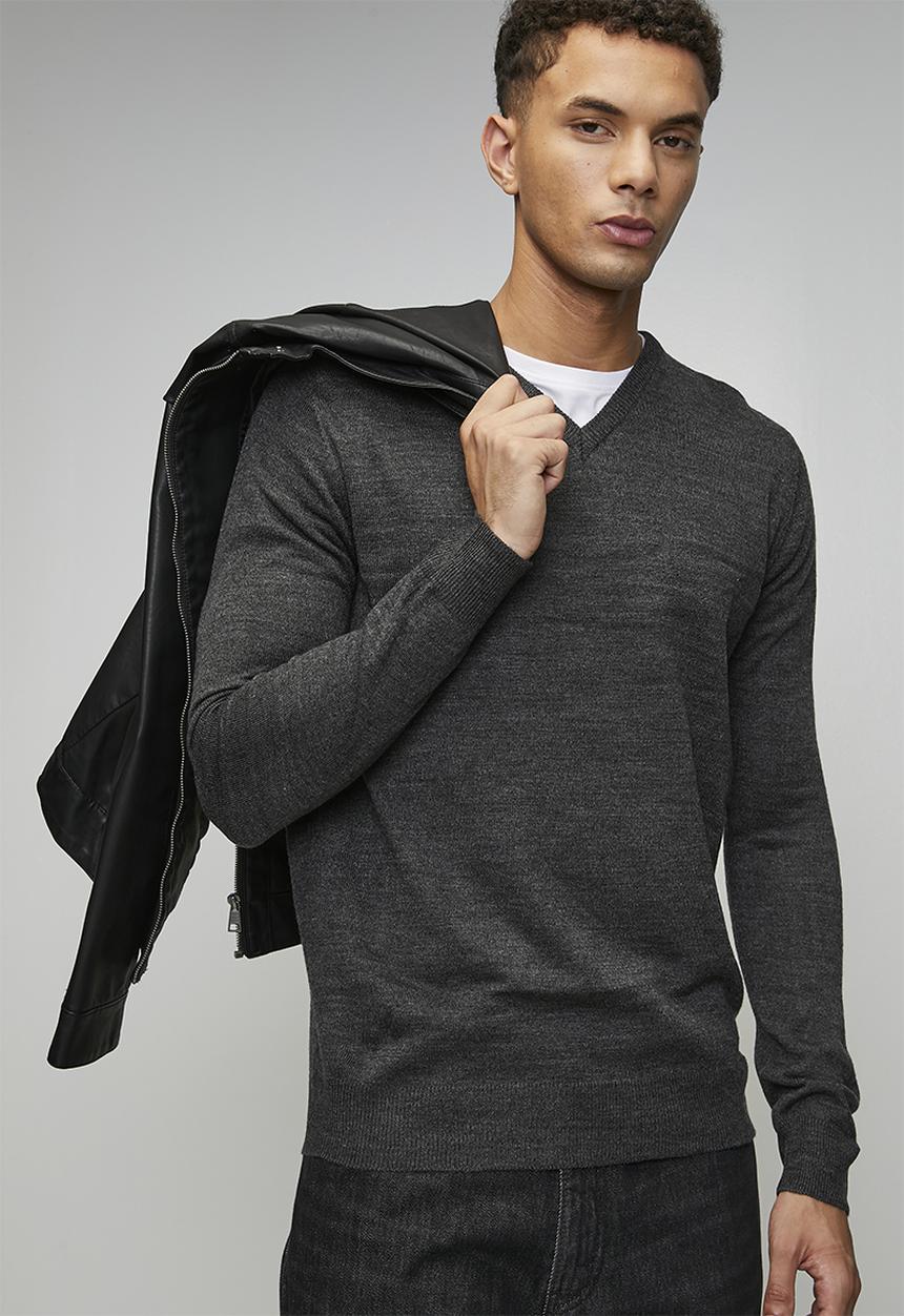 Brave Soul - V Neck Jumper - Dark Charcoal Mark