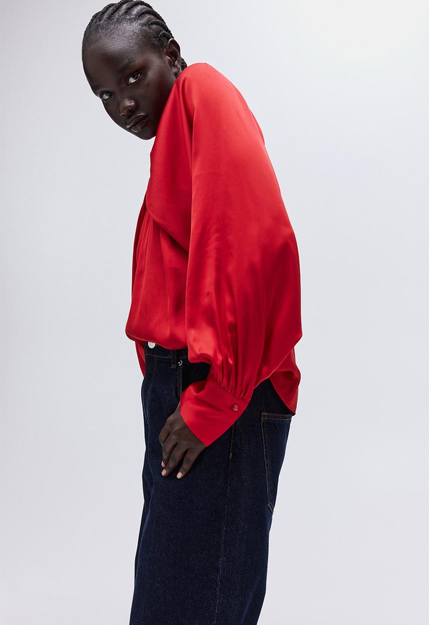 H&M - Balloon-sleeved satin blouse - bright red