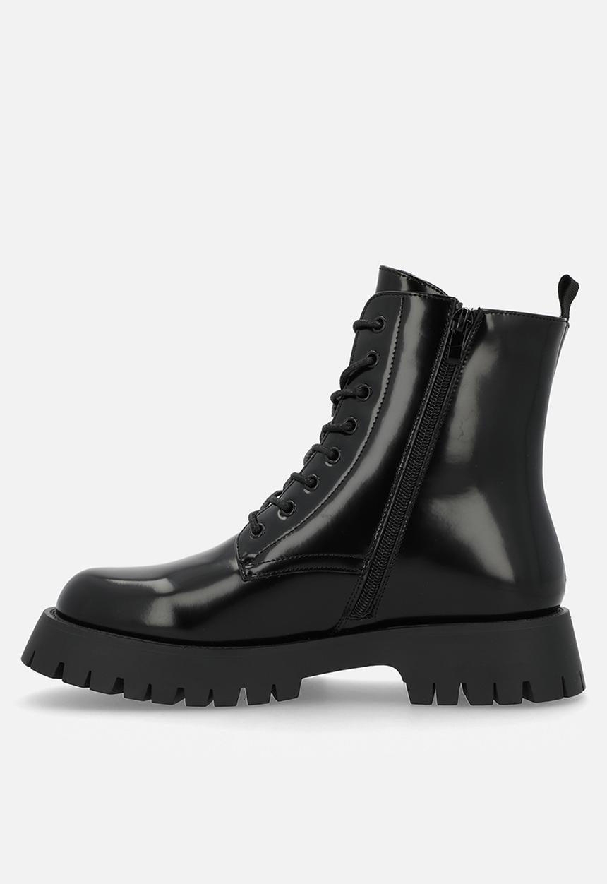 Madison® - Olwyn lace-up boot - black