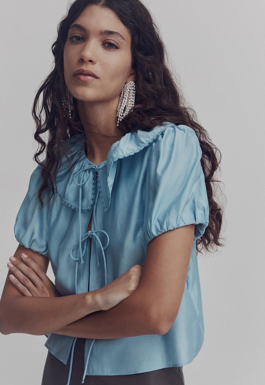 H&M - Tie-front blouse - light blue