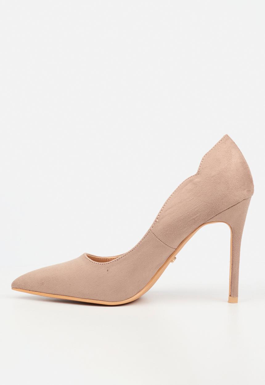Miss Black - Lola 66 classic scallop heel - neutral