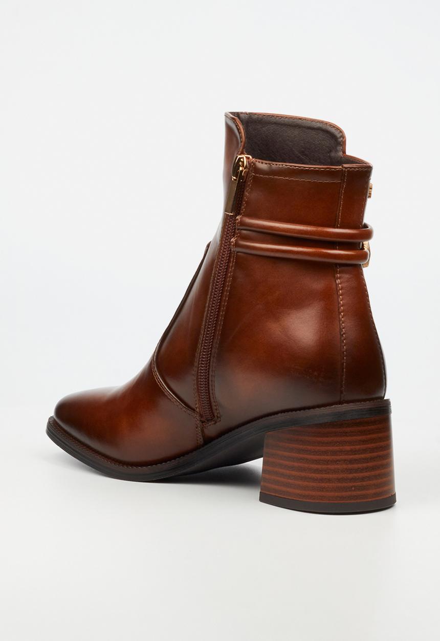 Butterfly Feet - Nikah 2 boot - chocolate
