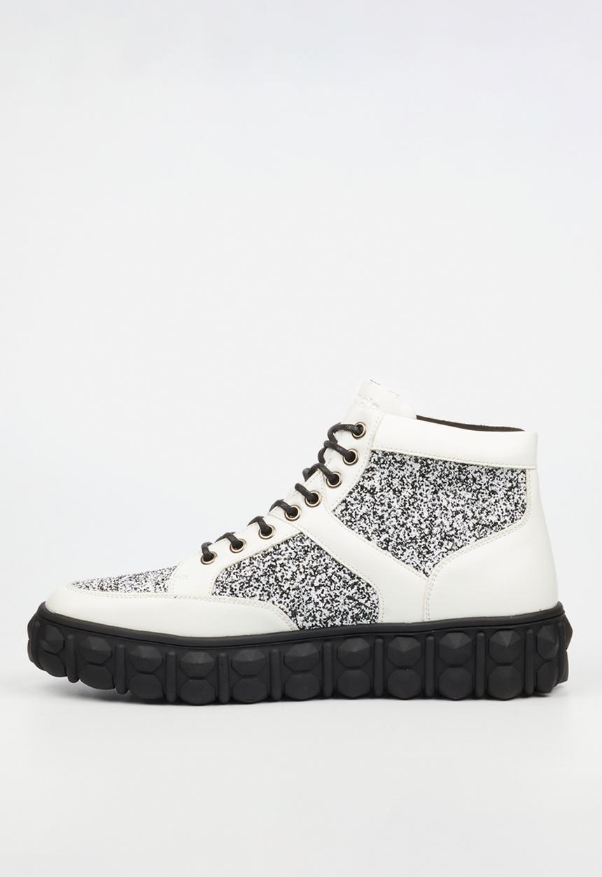 MAZERATA - PIGALE 12 - White