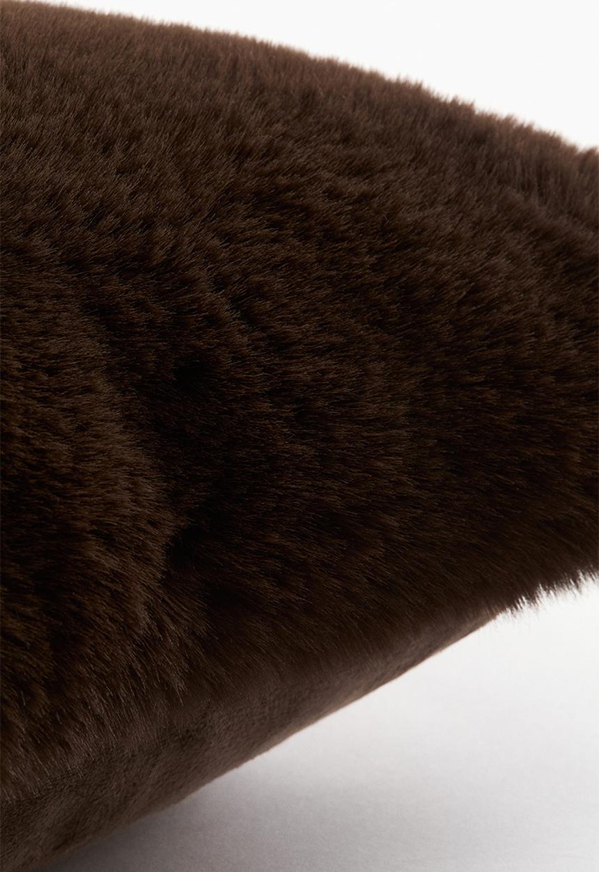 H&M - Fluffy cushion cover - dark brown