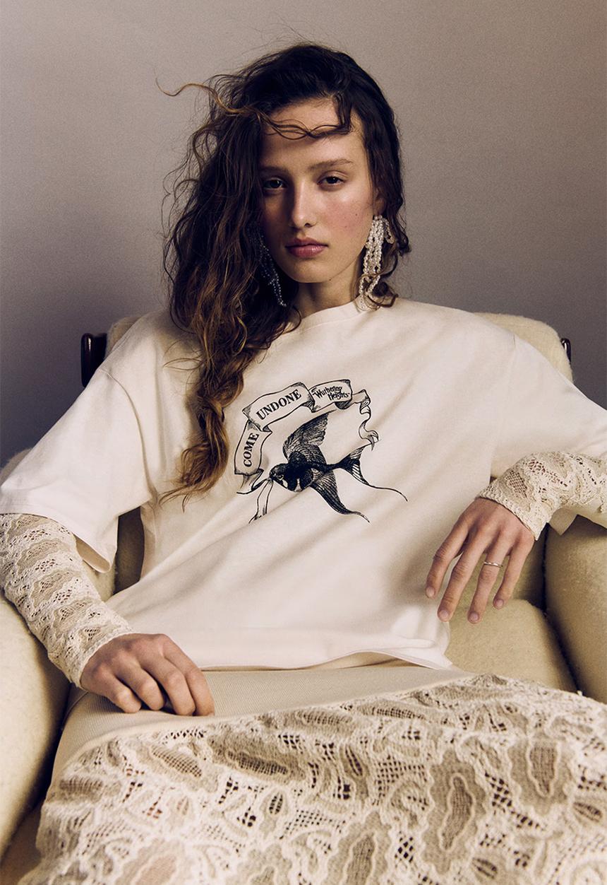 H&M - Oversized printed T-shirt - Cream Wuthering Heights