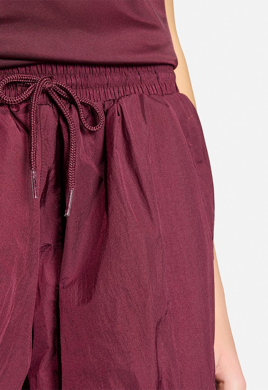 adidas Originals - Balloon Shorts - Maroon