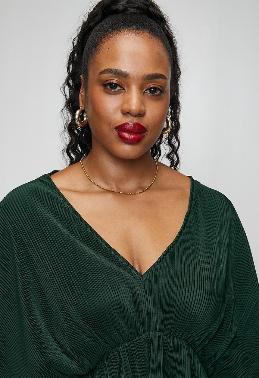 Me&B - Plus Kimono Plisse Top - Bottle Green