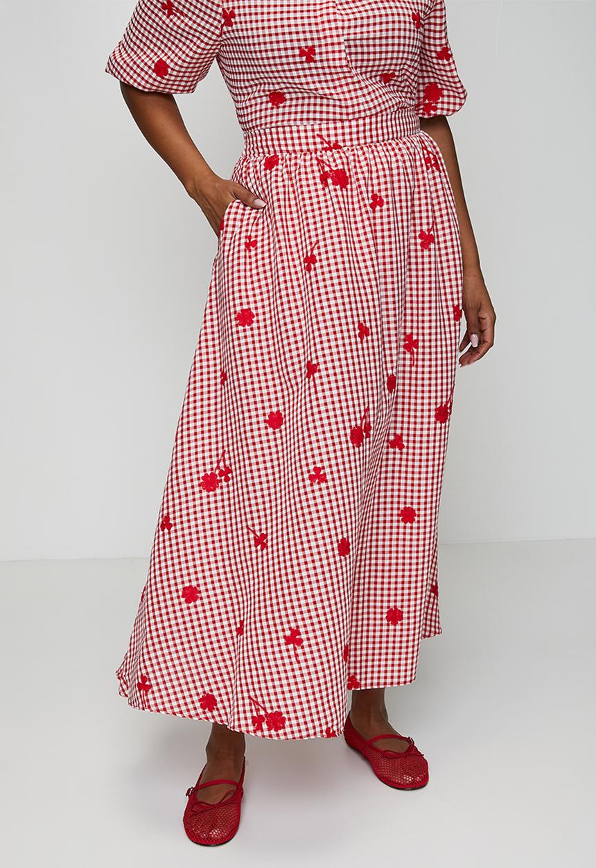 Me&B - Plus Embroidered Gingham Skirt - Red