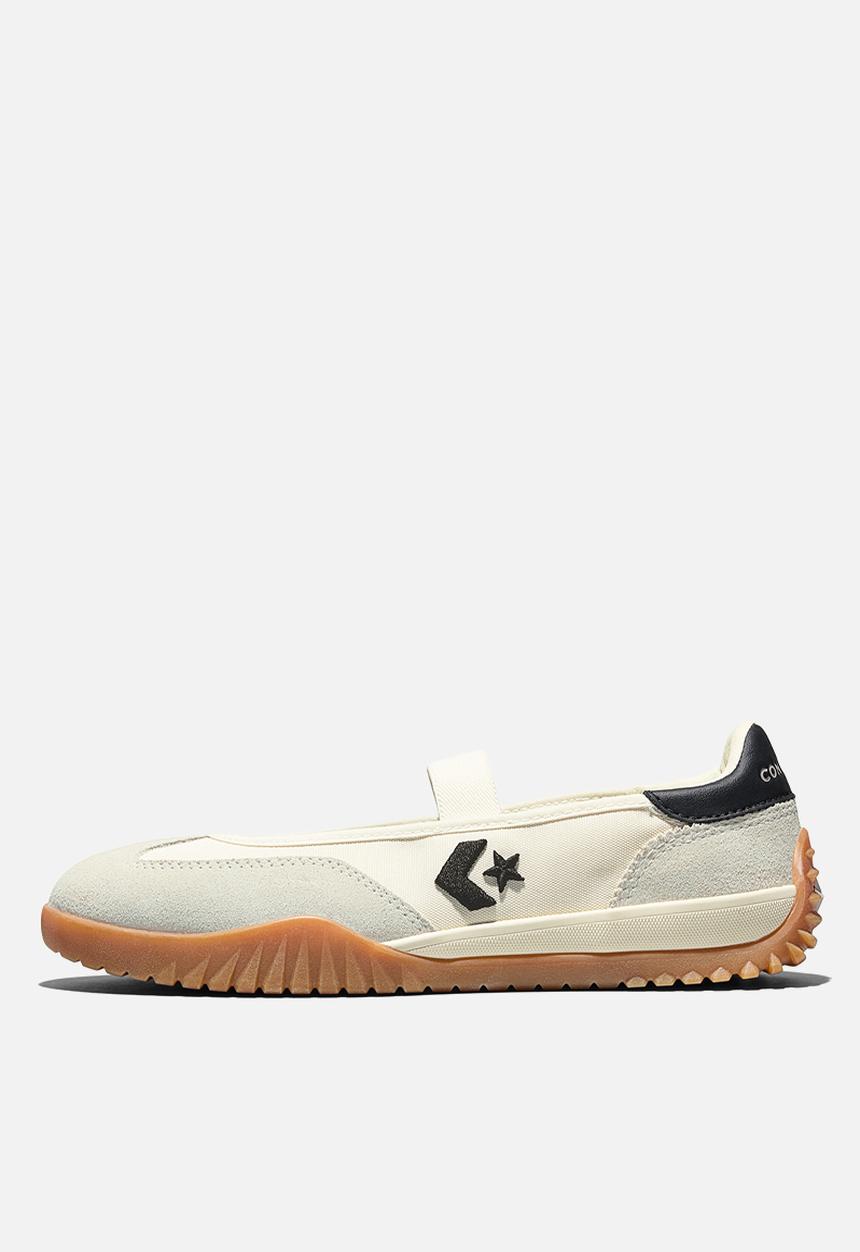 Converse - RUN STAR TRAINER BALLET FLAT