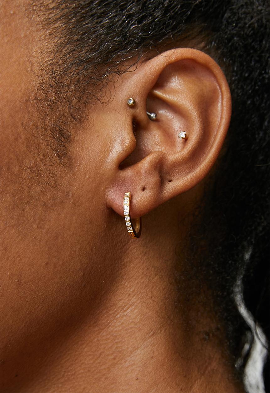 Zoe on Trend - Hoop Earring 15mm with Clear CZ - Gold