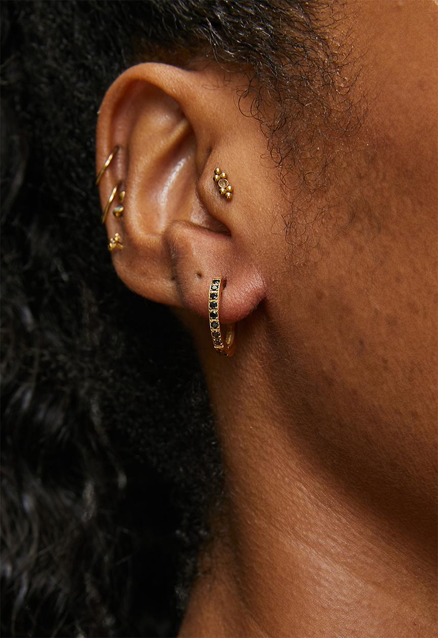 Zoe on Trend - Hoop Earrings 15mm with Black CZ- Gold