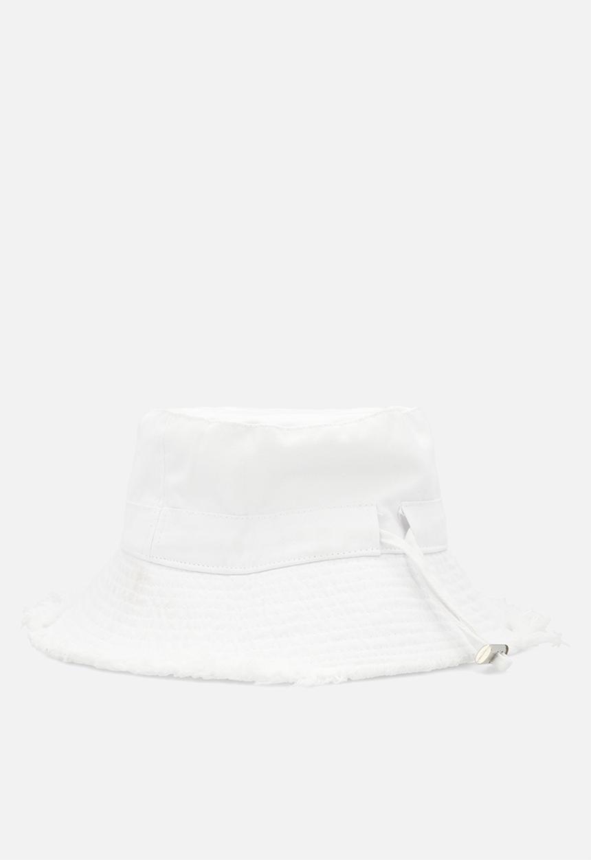 GALXBOY - WASHED COTTON HAT - WHITE