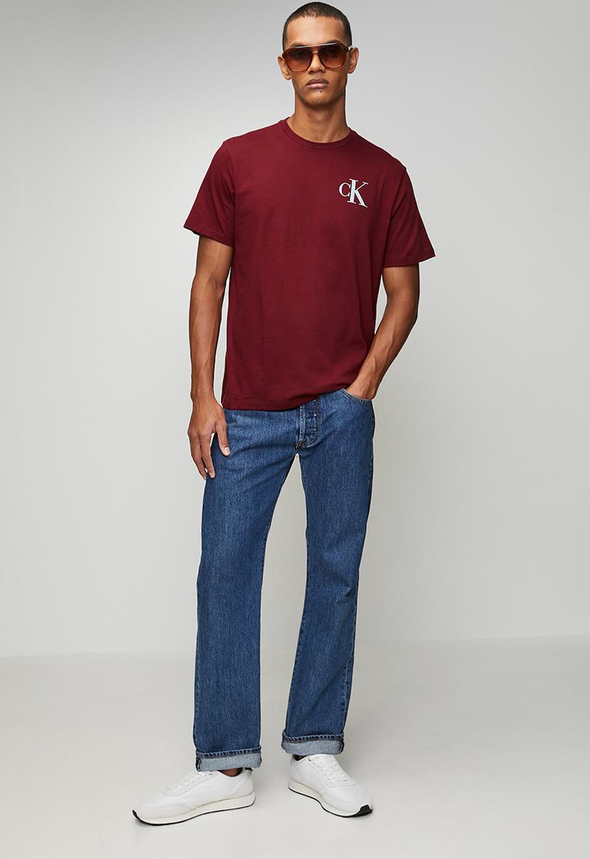 Calvin Klein - Ss 30S Eu Left Chest Logo Tee - Renaissance Red