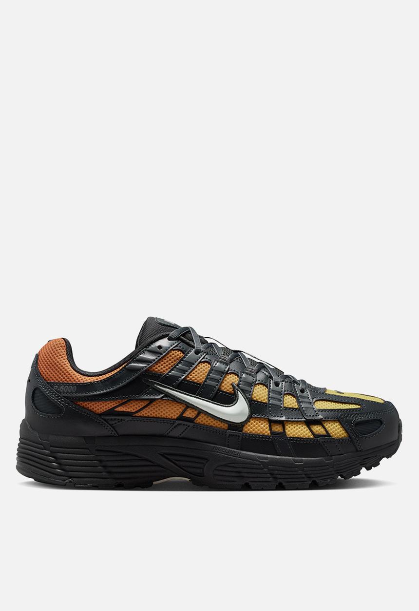 Nike - Nike P-6000