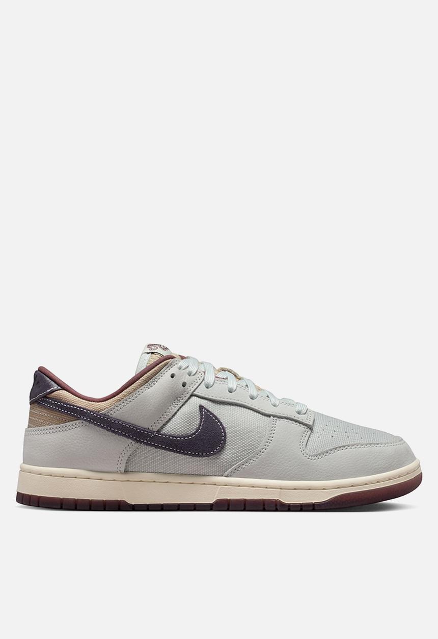 Nike - Nike dunk low retro se 