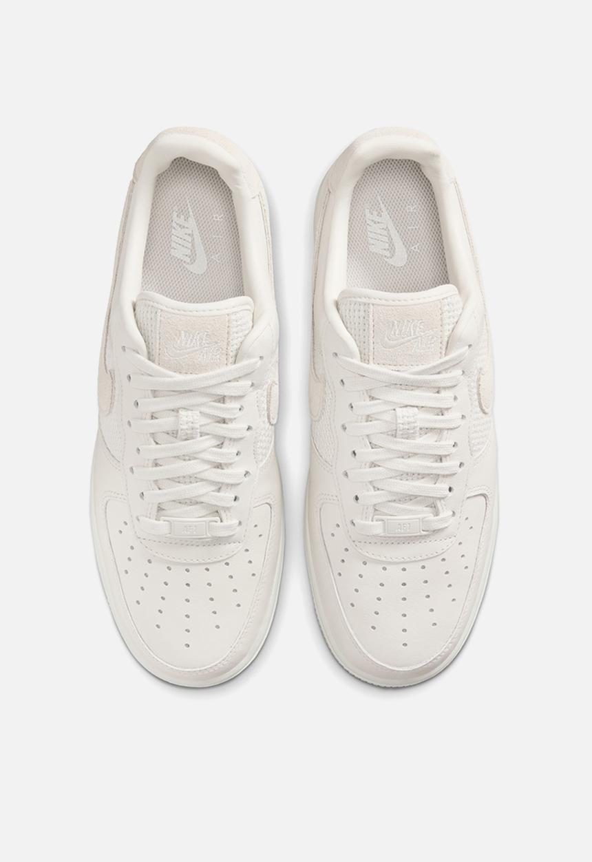 Nike - Nike Air Force 1 '07