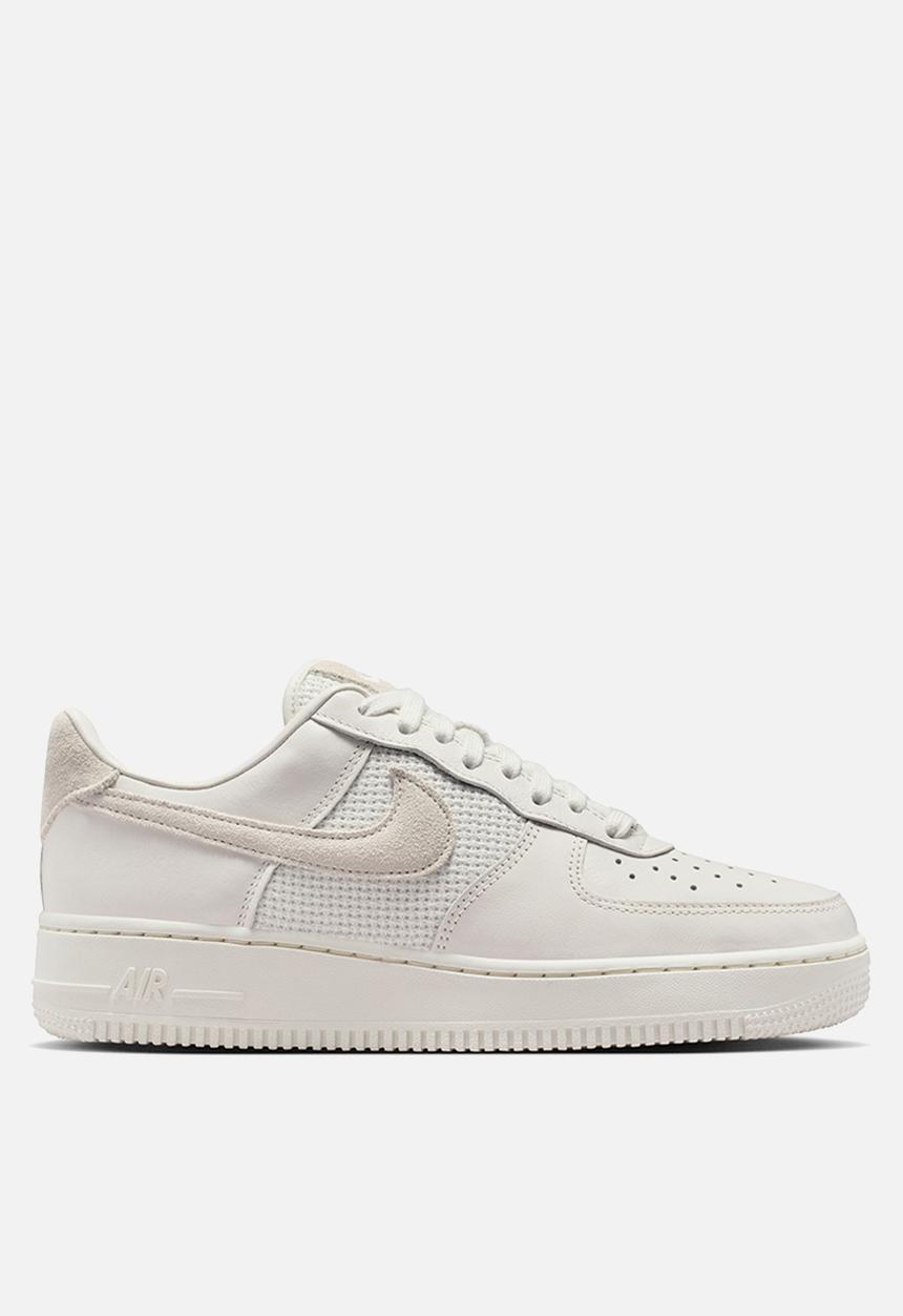Nike - Nike Air Force 1 '07
