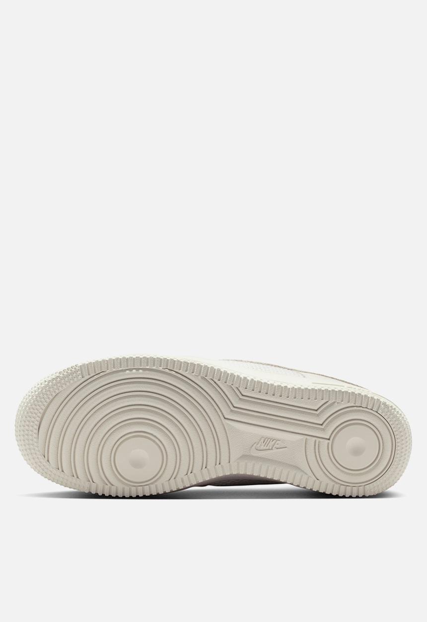 Nike - Nike Air Force 1 '07
