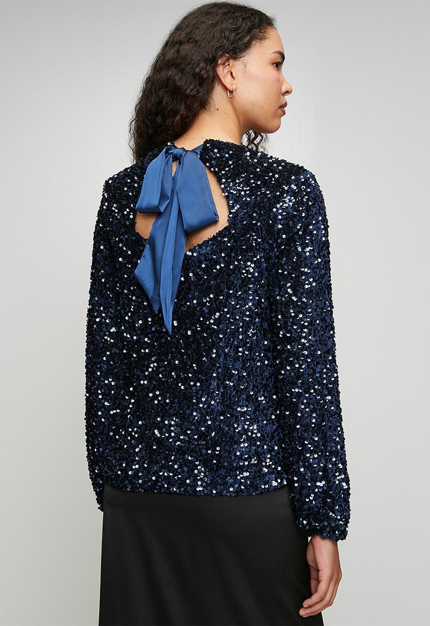Stella Morgan - Loose Crew Neck Sequin Top With Key Hole And Satin Bow At Back - Navy