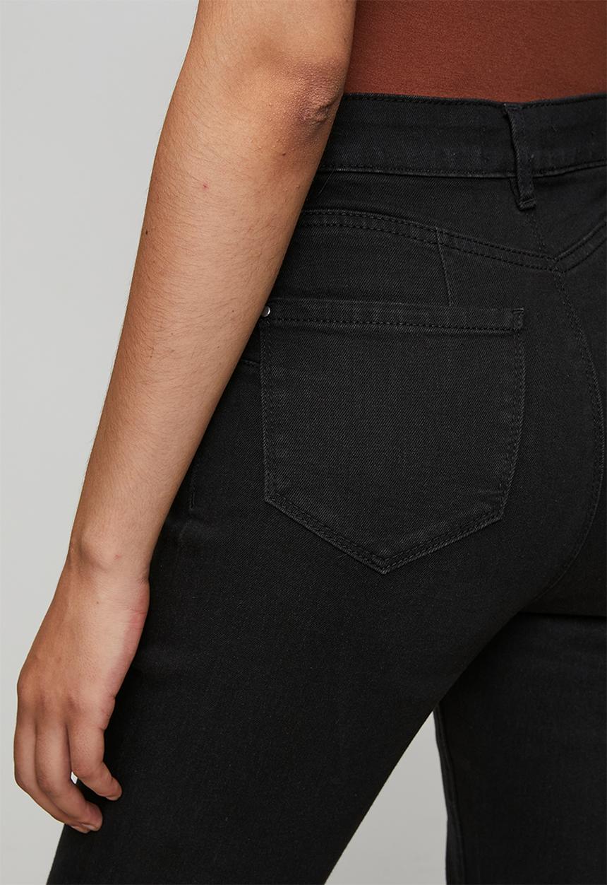 Izabel London - High Waisted Straight Leg Denim Jean Inside Hugger Elastic - Black
