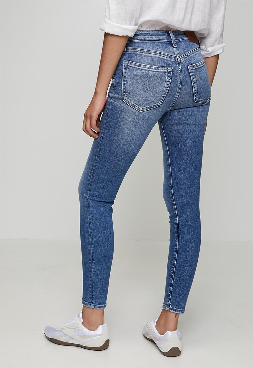 Calvin Klein - Mid rise skinny vintage avenue - vintage avenue