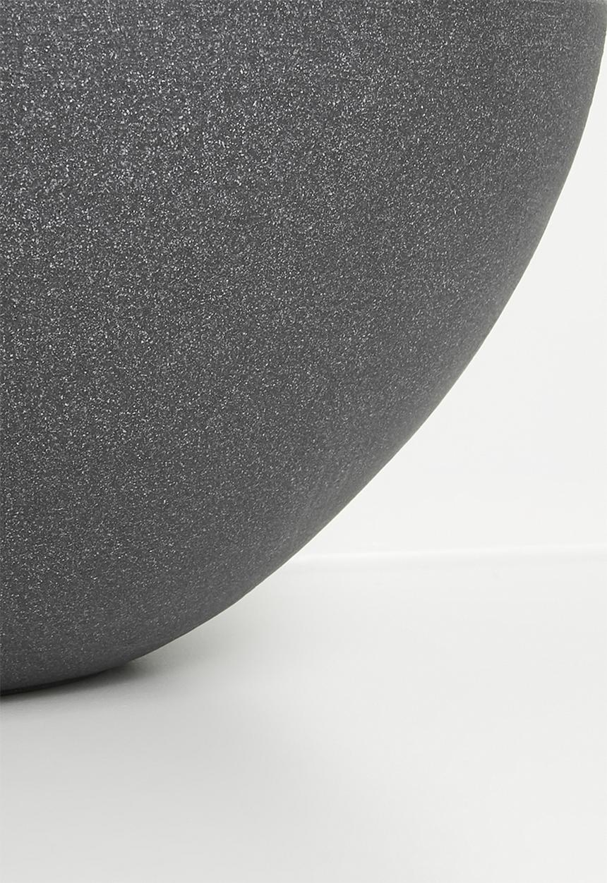 H&S - Ikebana planter - Black