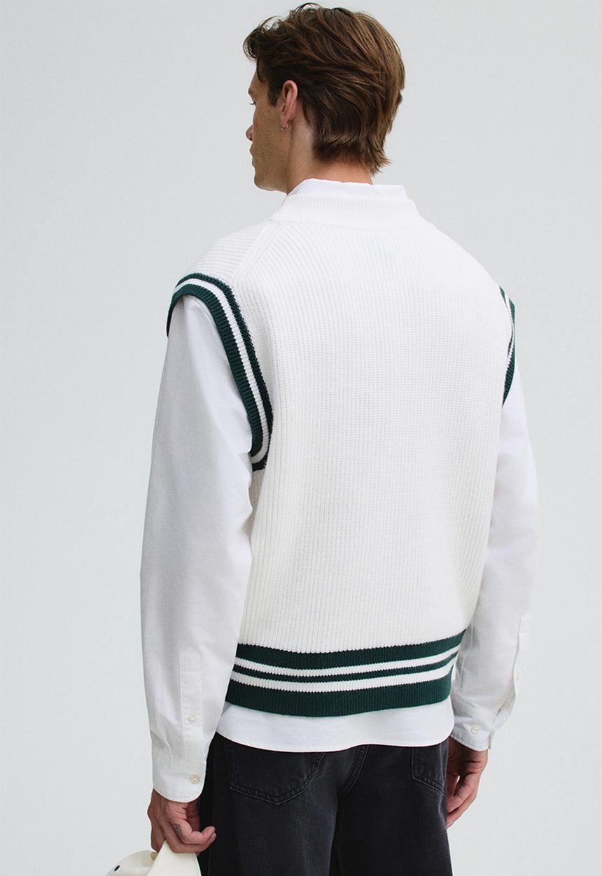 Boxy fit rib-knit sweater vest - white/dark green - 1303009001