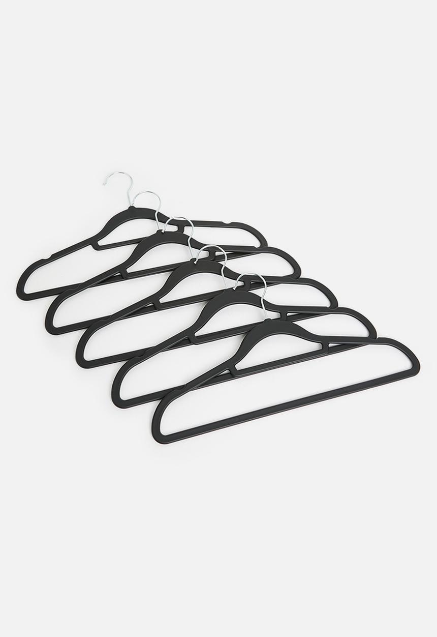 H&S - Rubber Coated Clothes Hanger Set Of 5 - Black