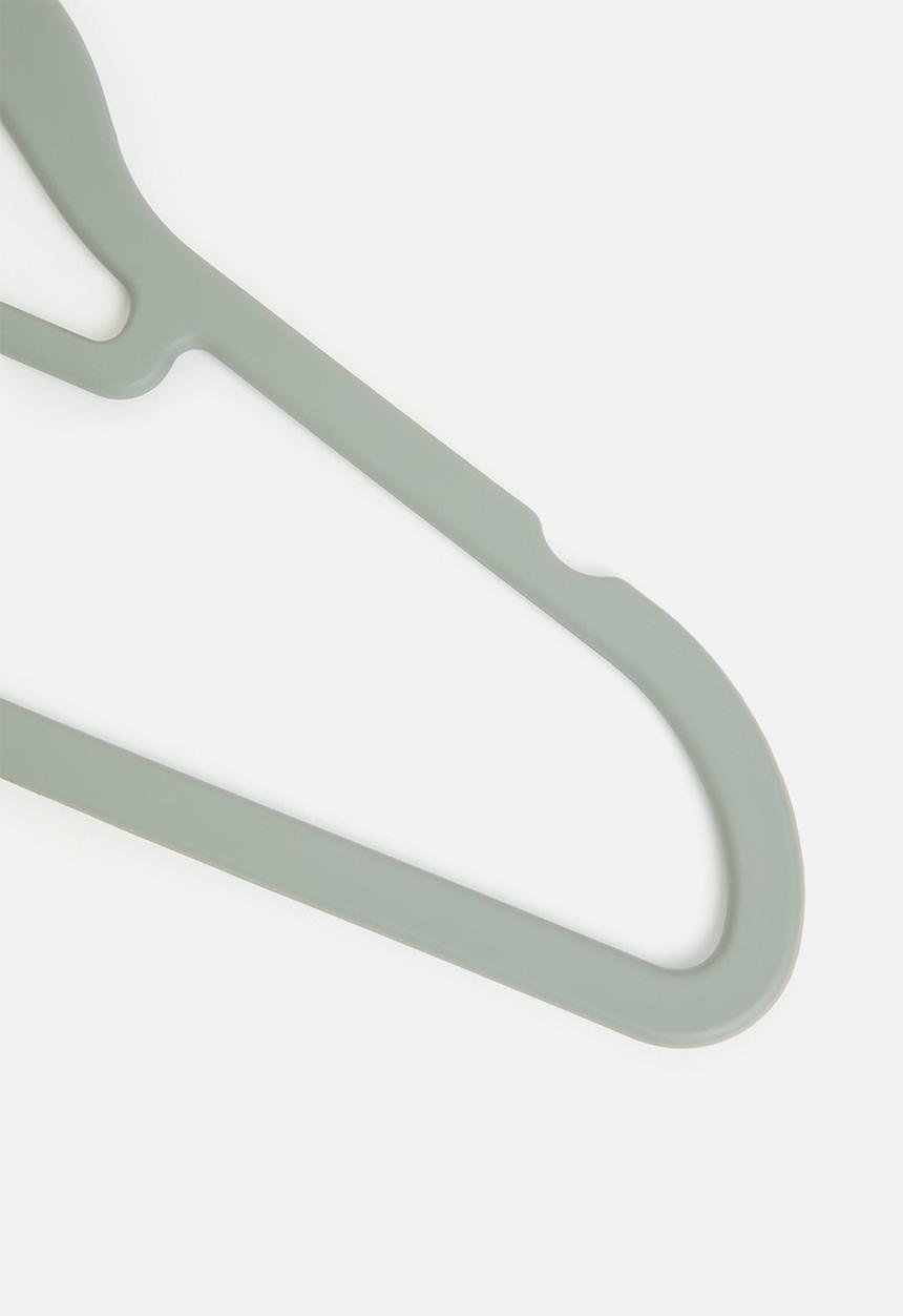 H&S - Rubber Coated Clothes Hanger Set Of 5 - Grey
