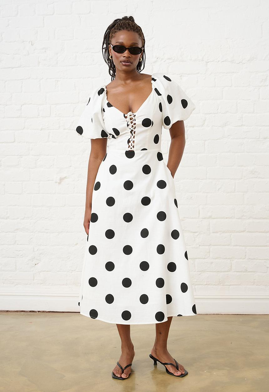 Me&B - Spot Linen Blend Dress with Lace Up Detail - White