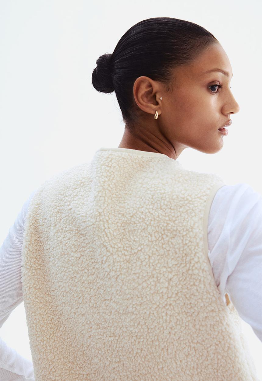 H&M - Teddy gilet - light beige 