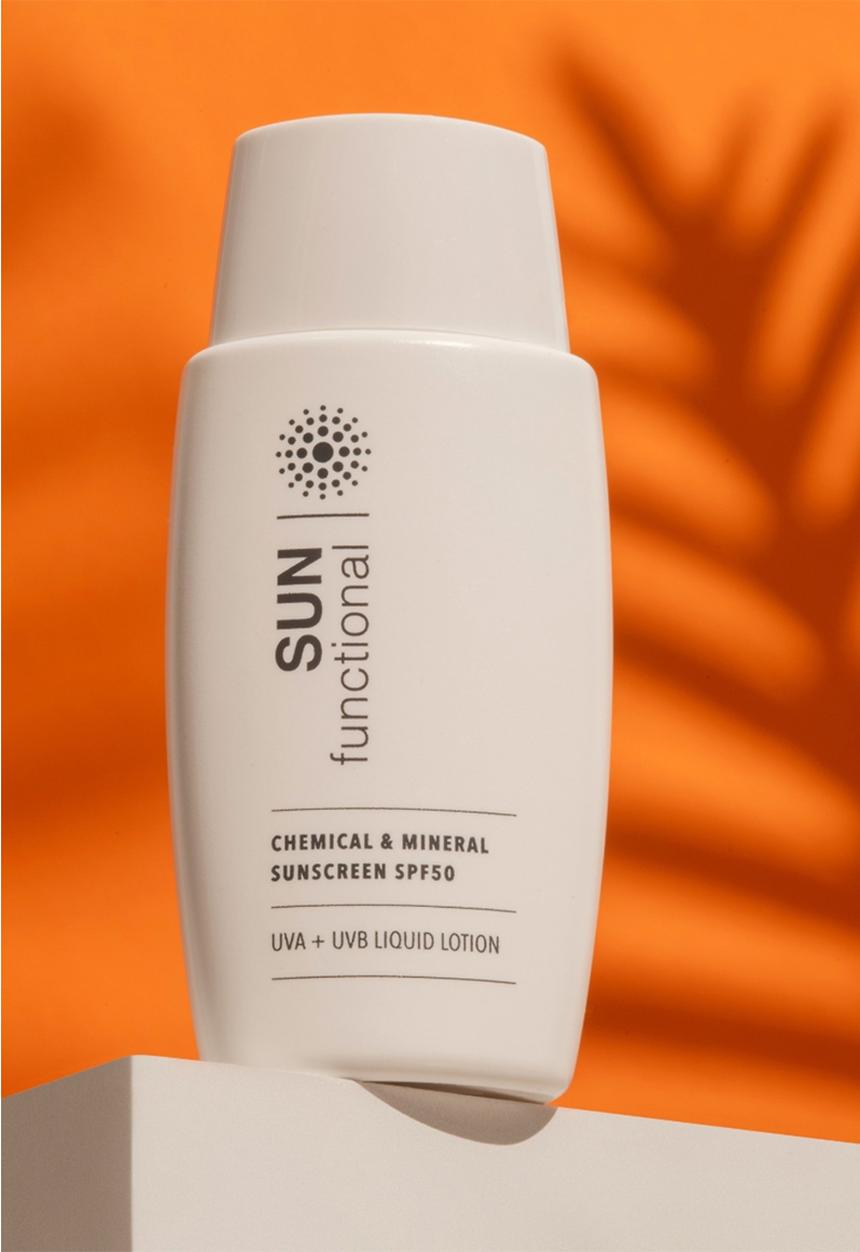 SKIN functional - Chemical and Mineral UVA + UVB Liquid Lotion SPF50 Sunscreen - 50ml
