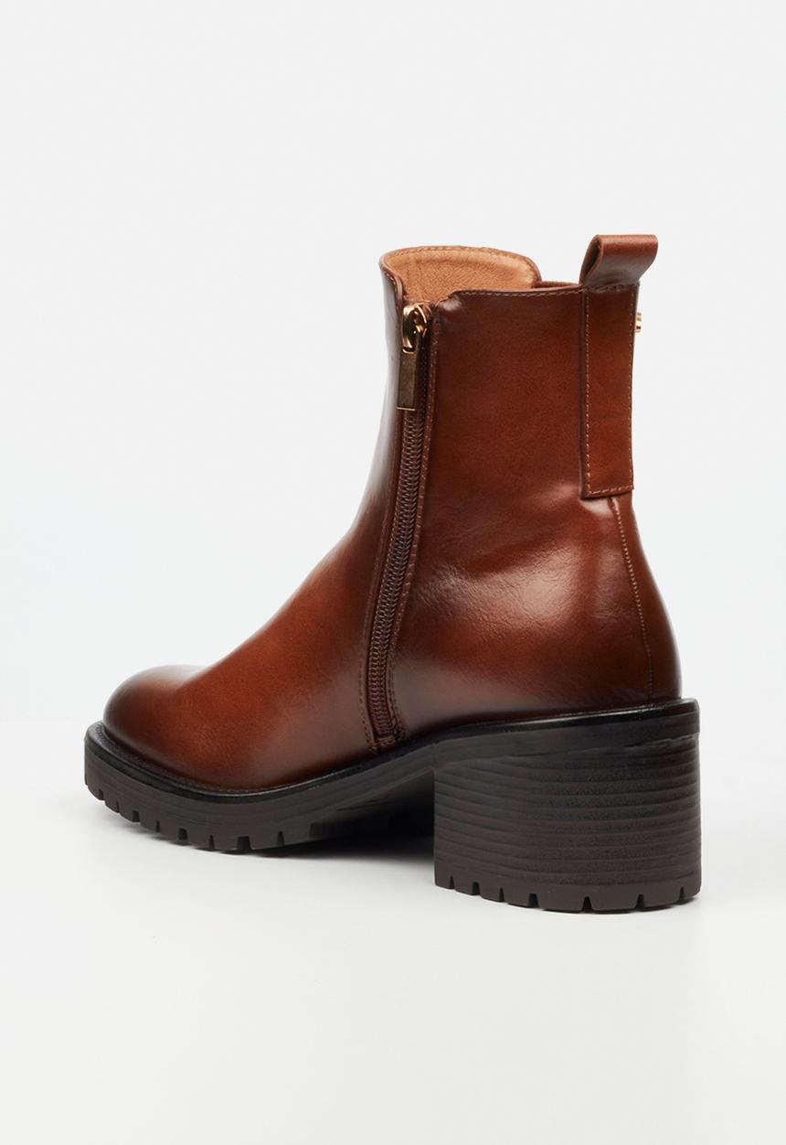 Miss Black - Creek 1 chelsea chunky heel ankle boot - tan