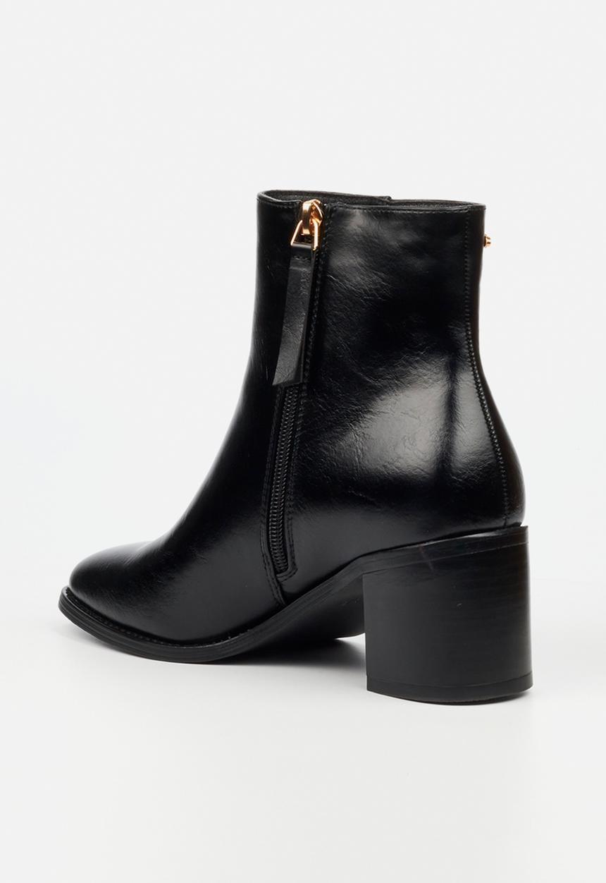 Miss Black - Zuri 1 block heel ankle boot - black