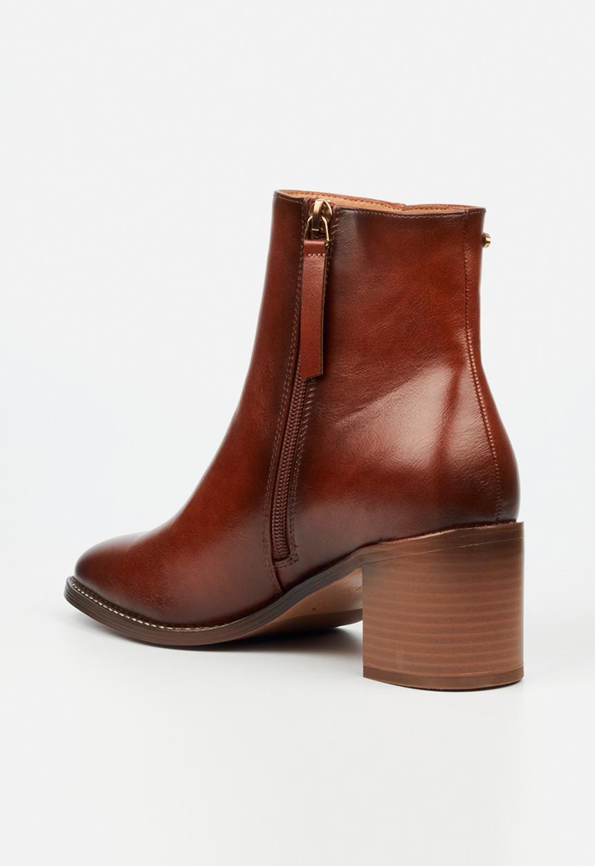 Miss Black - Zuri 1 block heel ankle boot - tan