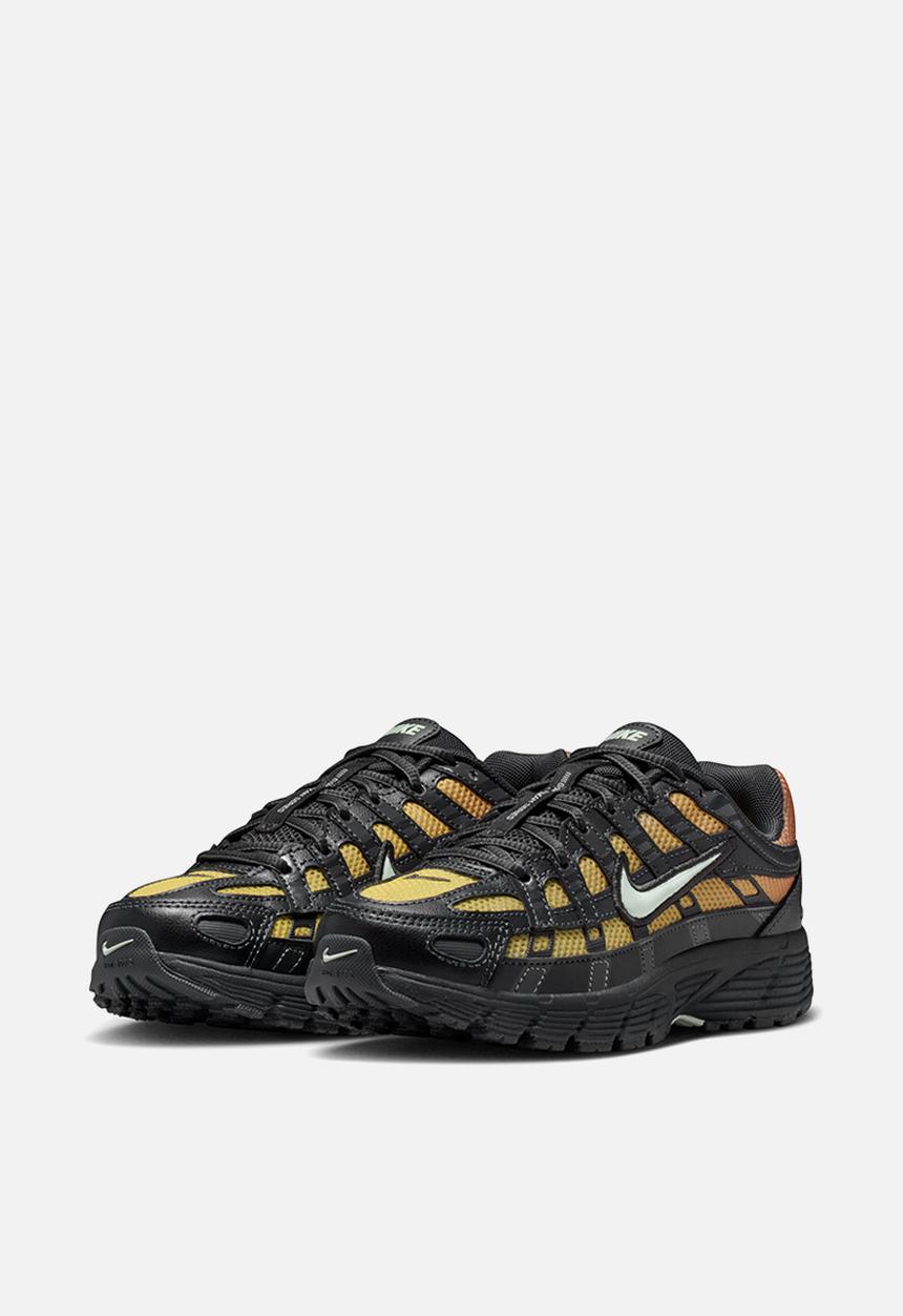 Nike - Nike P-6000