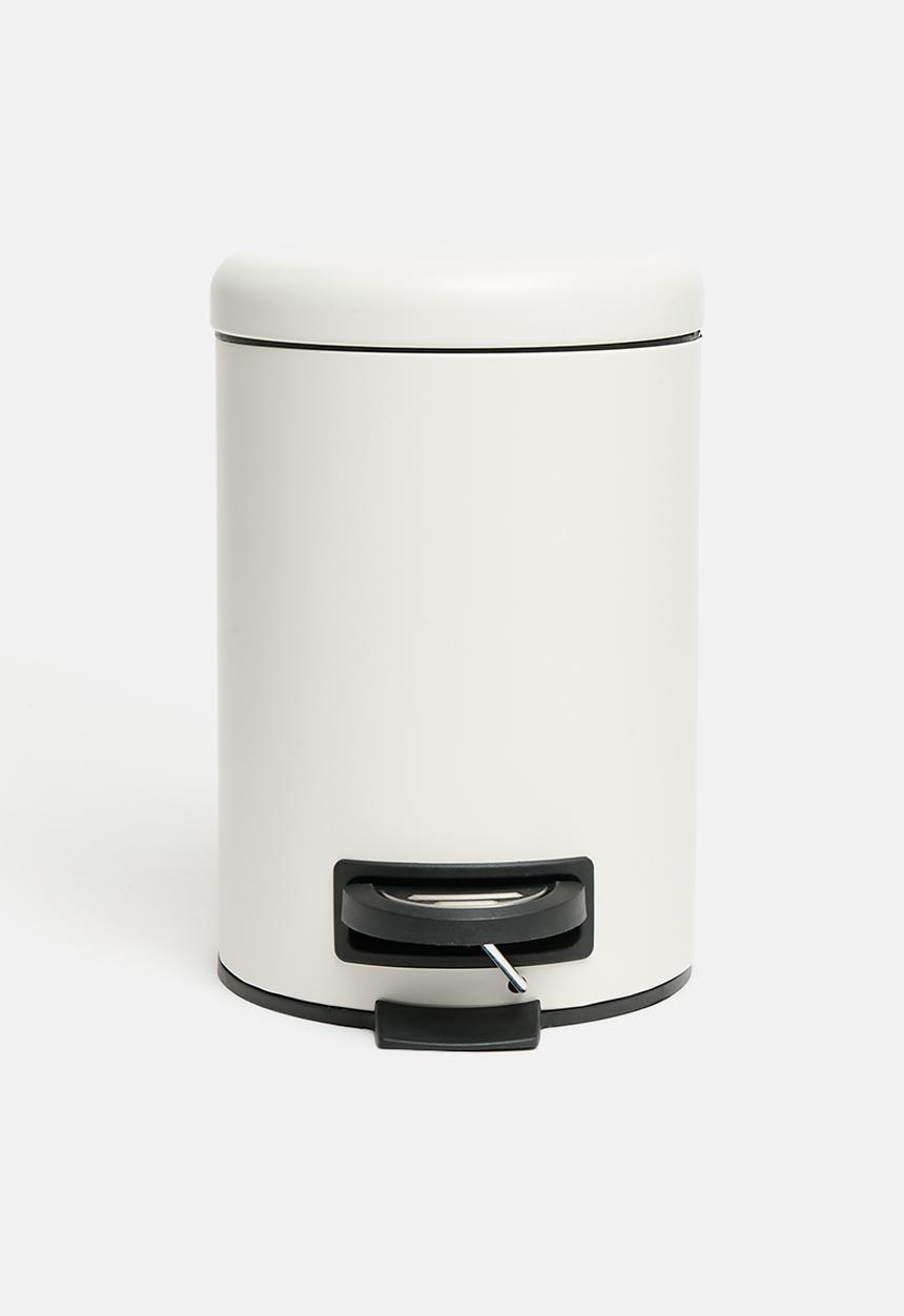 Bathroom Solutions - 3L Pedal Bin - Cream