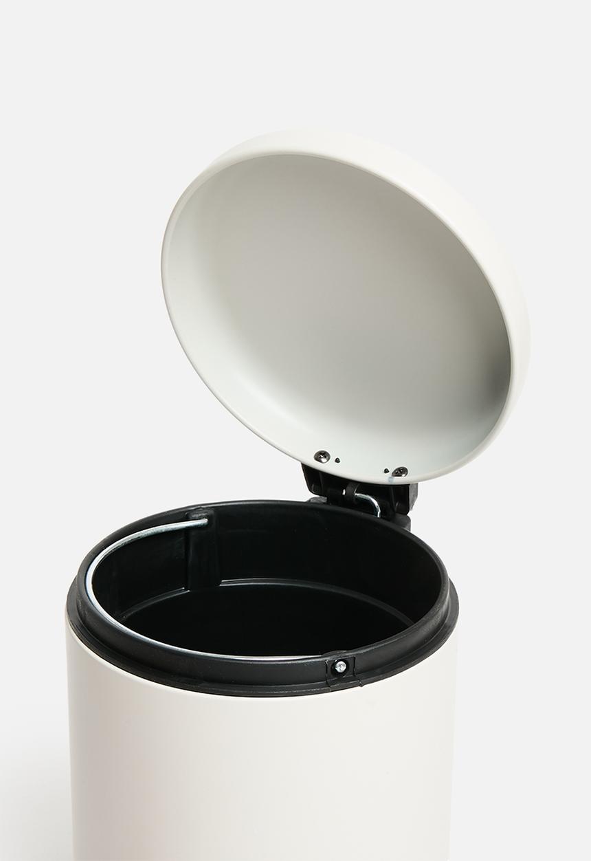 Bathroom Solutions - 3L Pedal Bin - Cream