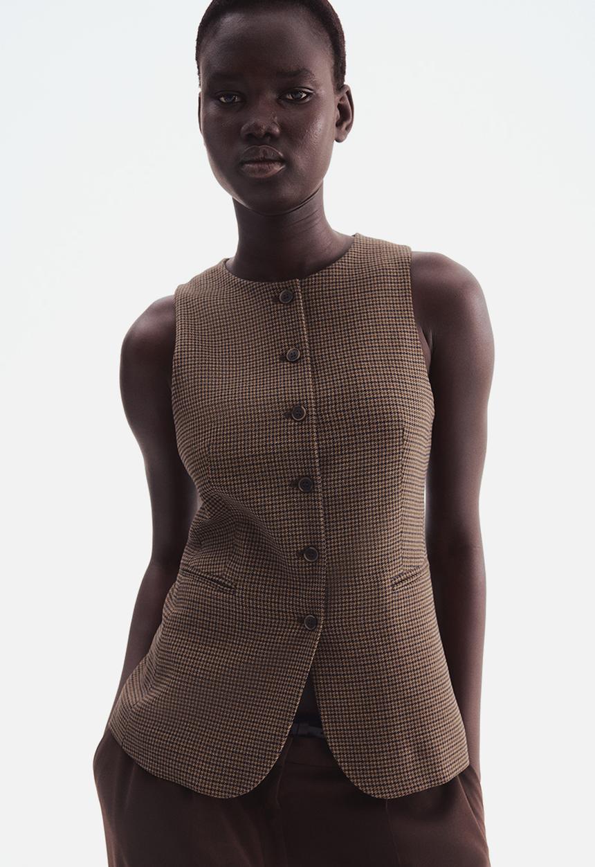 H&M - Long waistcoat - dark beige dogtooth pattern