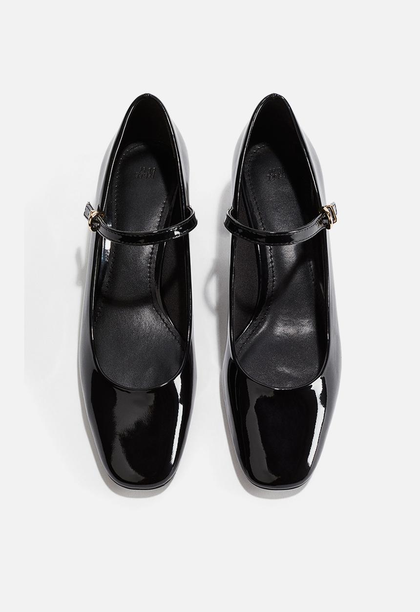 H&M - Patent mary janes - black
